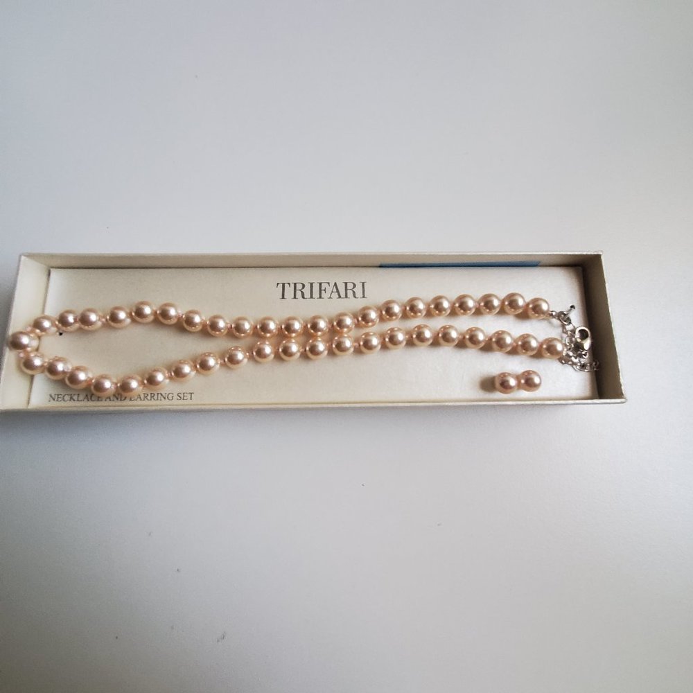 🔺 🦪Fake Pearl Necklace + Earrings 🦪 🔺